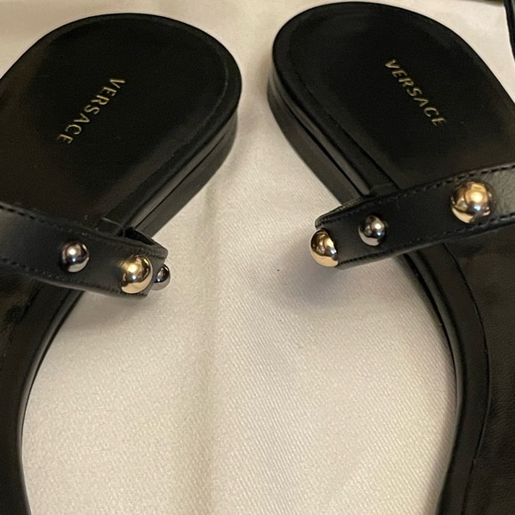 Versace lambskin sandals - Picture 10 of 16